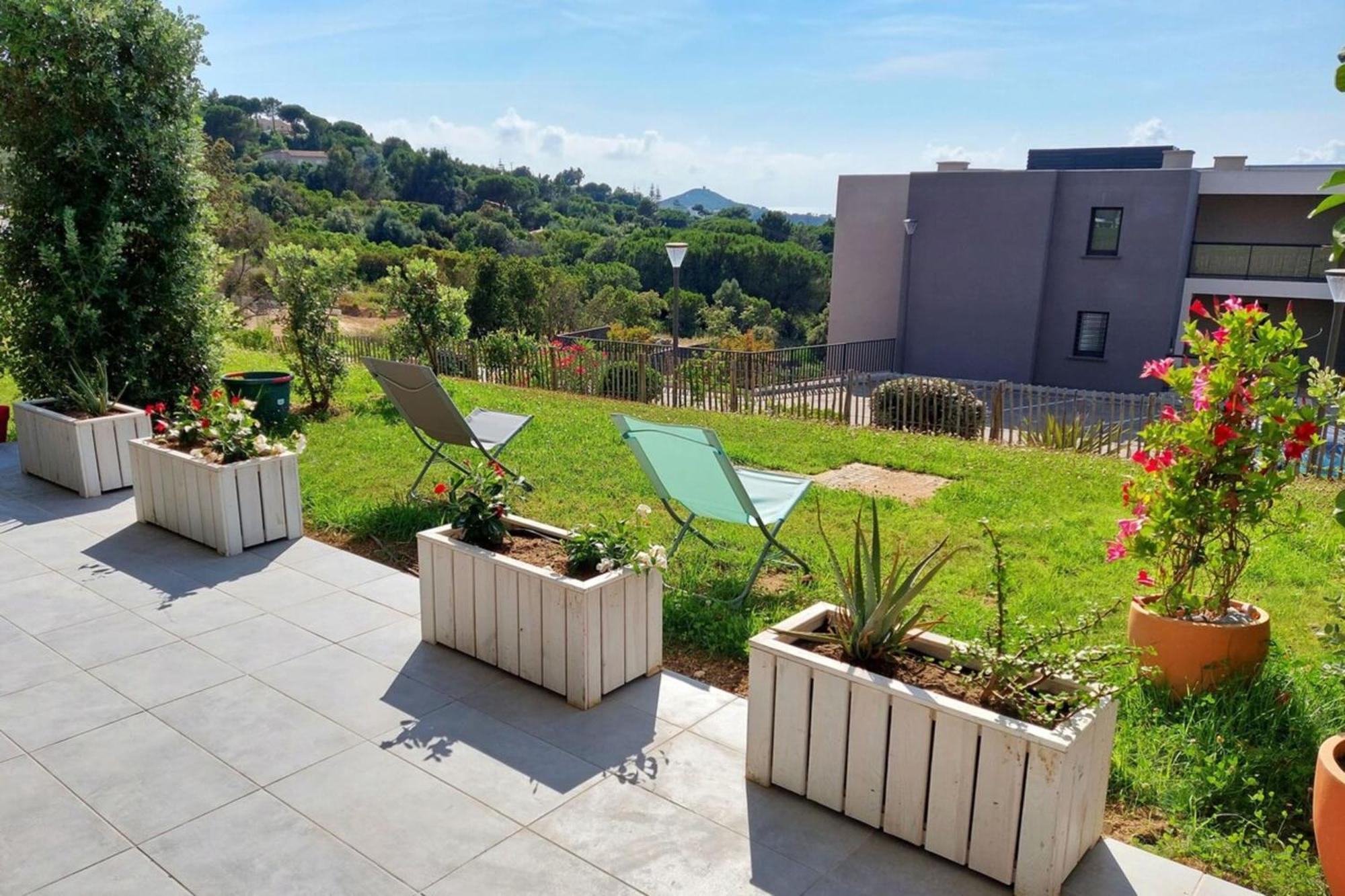 NEW ! - Duplex KIARA - plage à pied - terrasse - WIFI - Clim Pietrosella Extérieur photo
