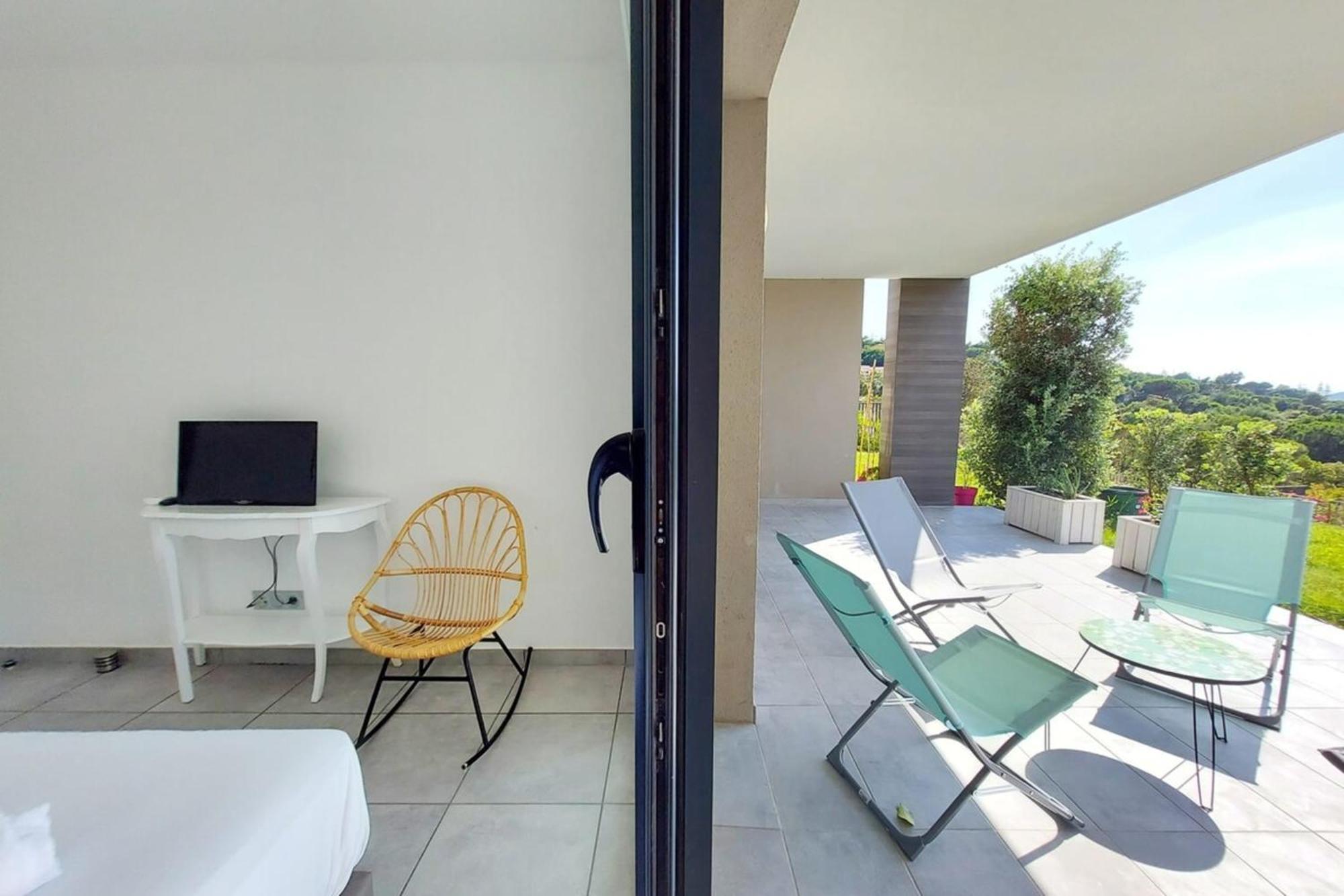 NEW ! - Duplex KIARA - plage à pied - terrasse - WIFI - Clim Pietrosella Extérieur photo